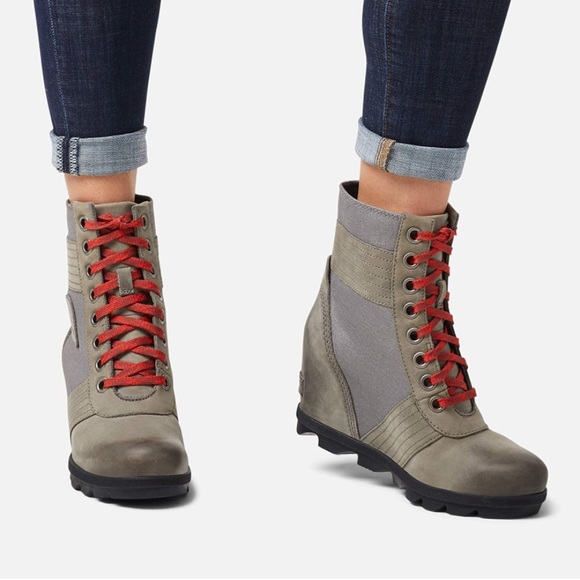 New! Sorel Lexie Wedge Lace Up Waterproof Leather Boot - Quarry w/red laces - Picture 2 of 10